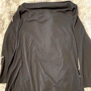 Women’s old navy boatneck shirt